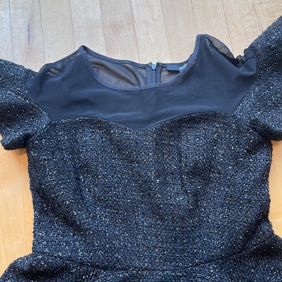 Girls formal dress - Picture 2 of 7